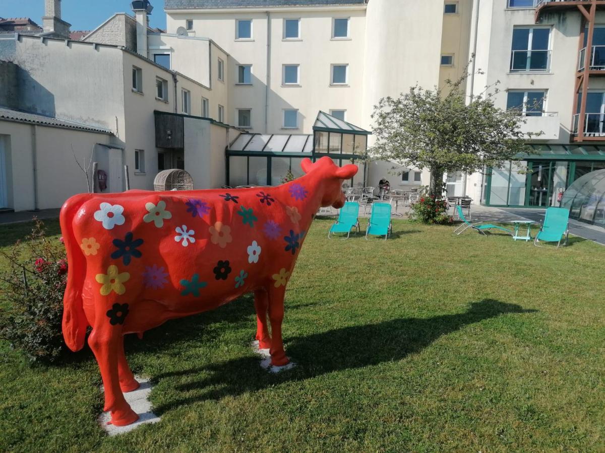 Hotel Des Thermes Et Du Casino Luc-sur-Mer Buitenkant foto